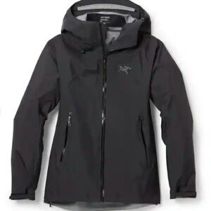 Arc'teryx Beta Women's Black Jacket